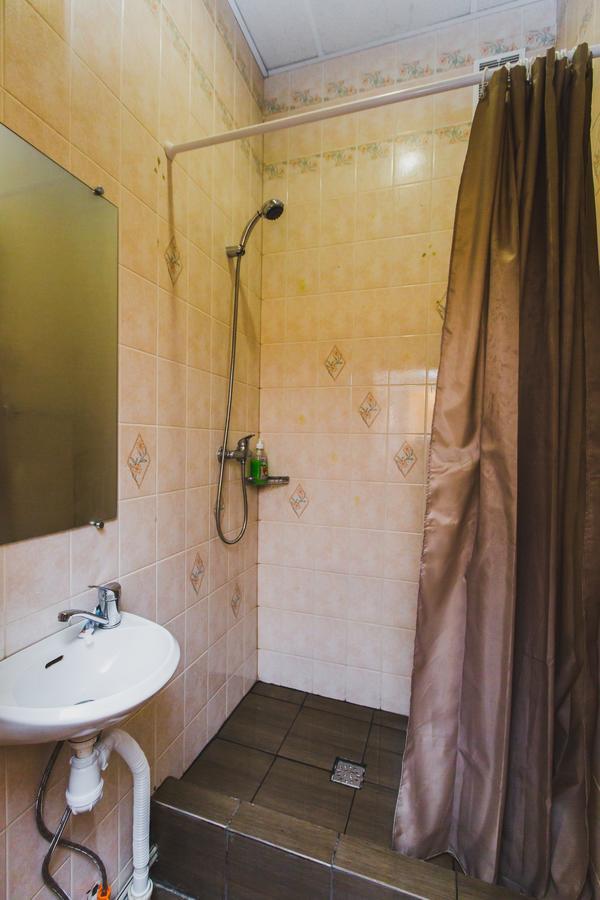 Hostel Bed&Bread Dnipro Exterior foto